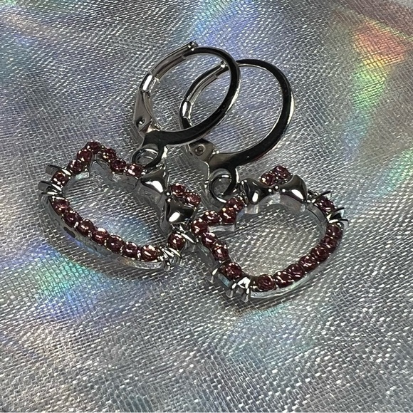 Hello Kitty Sanrio Earrings - Picture 1 of 5